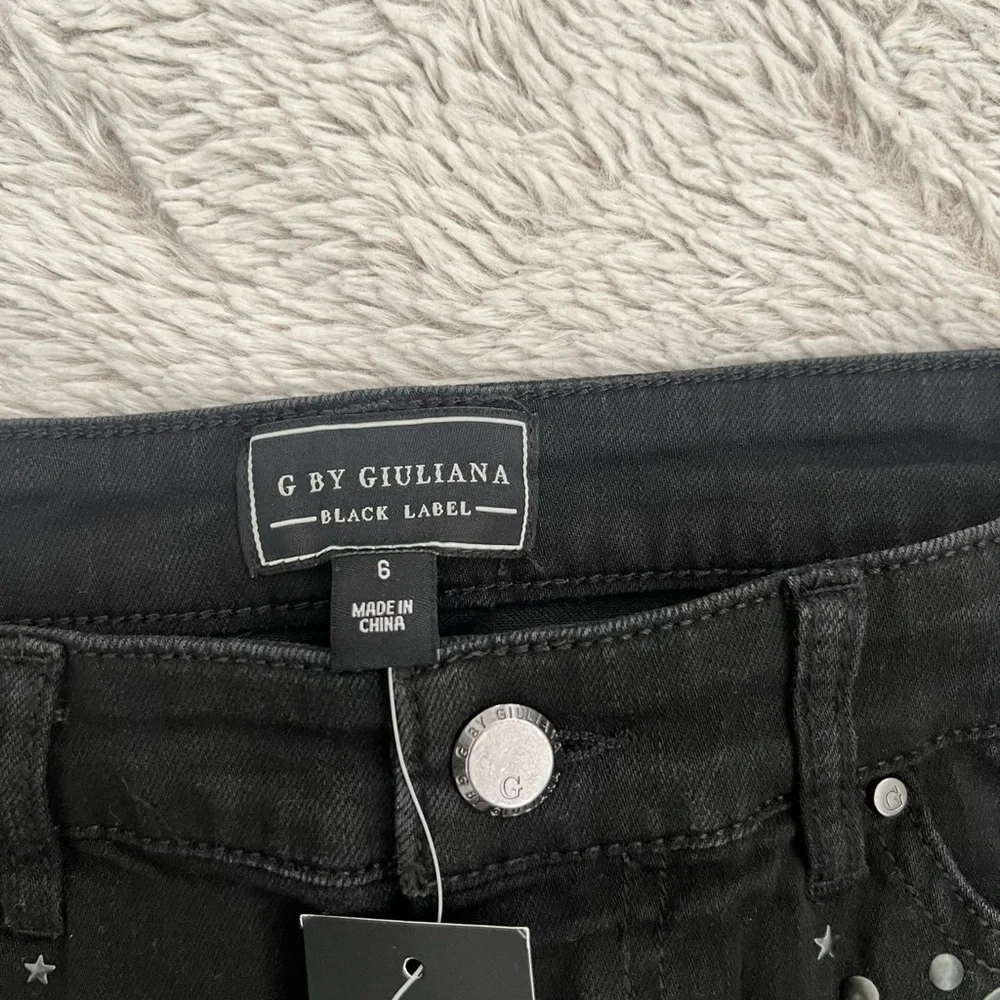 NWT G BY GIULIANNA Black Label Embellished Pocket Shorts Size 6